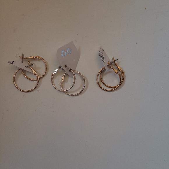 unknown Jewelry - NWT 3 Pair Earrings Goldtone and Silvertone Hoops